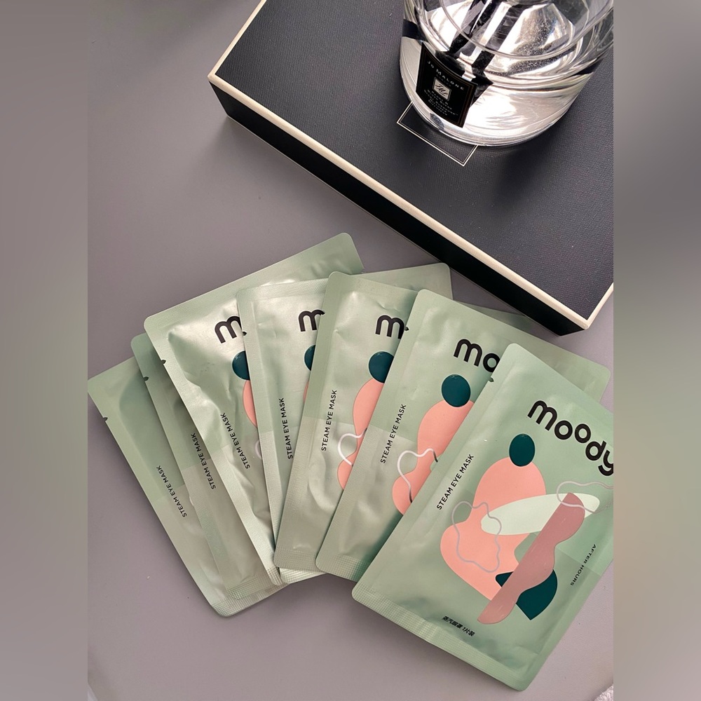 [NEW Sealed Chinese #1 Steam Eye Mask] Moody’s scented stress-relief eye mask